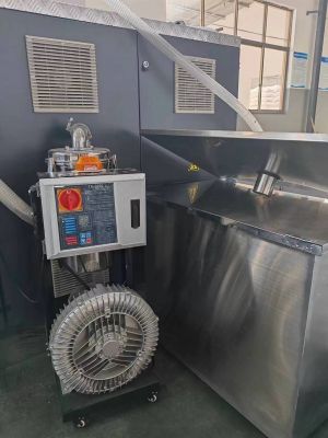  Automatic feeding machine 